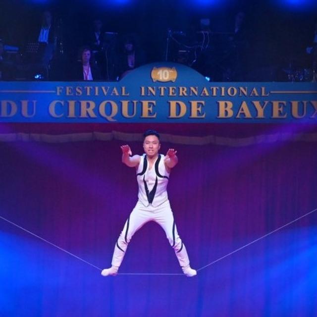Les 20 ans du Festival International du Cirque de Bayeux - podcast episode cover