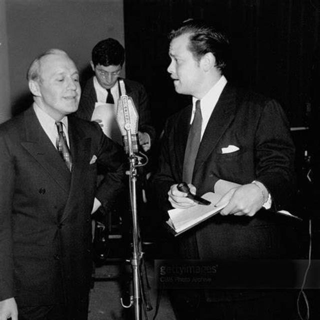 Jack Benny Podcast 1953-04-12 (842) Heir, PHAF 1953-04-12 Helpers, Jack Benny 1943-04-11 (477) Orson Welles (Last Show) Jack's Back (2023) - podcast episode cover