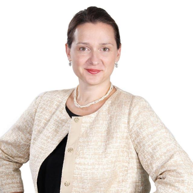 Gudrun Kugler – Relationship status: it's complicated! - podcast episode cover