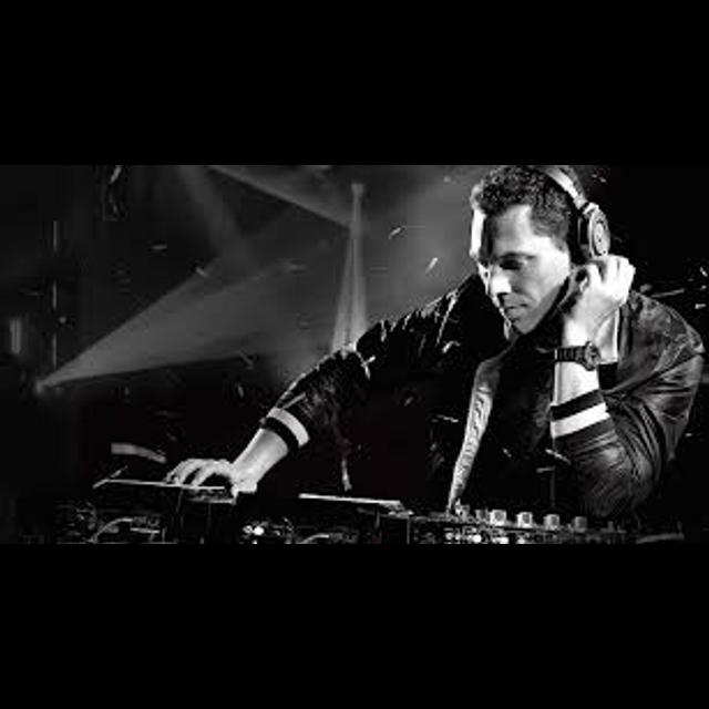 Guys: Episode 66 - DJ Guys With Luke O'Neil - podcast episode cover