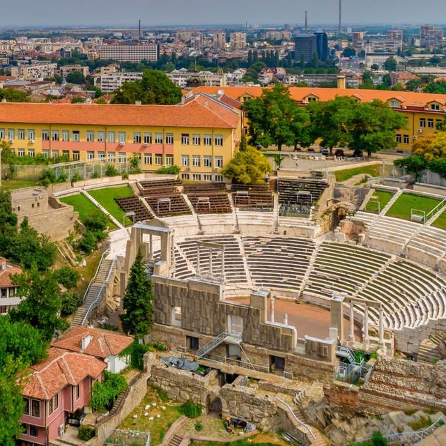 Nómadas - Plovdiv, mirador sobre la historia - 05/04/25 - podcast episode cover