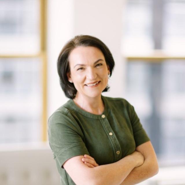 1099: Turning Back‑of‑House Data into Front‑of‑House Wins  | Emma Whelan, CFO, MarginEdge - podcast episode cover