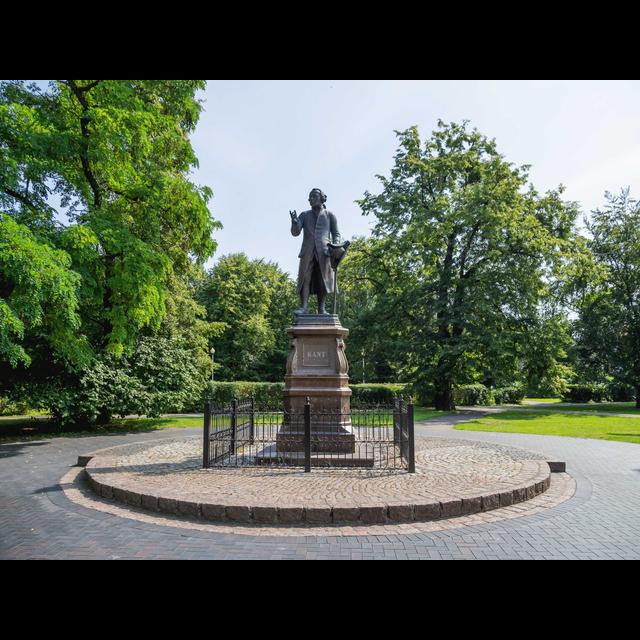 Philosophy in the wake of Empire pt. 1: The white way to think - podcast episode cover