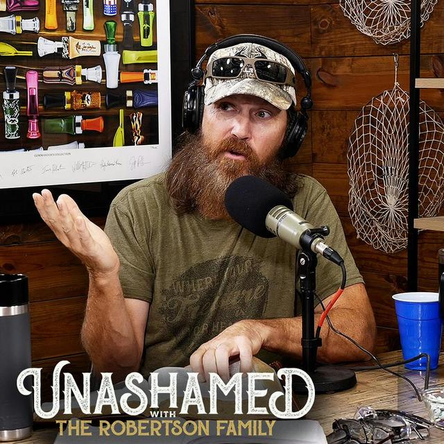 Ep 926 | Jase Calls Out Misguided Churches, Judgmental Christians & Should You Get Rebaptized? - podcast episode cover