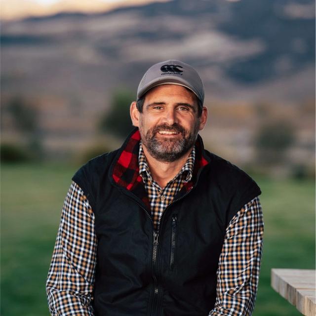 The Electric Orchardist: "We can potentially use farmers to build the cheapest electricity system in the world" - podcast episode cover