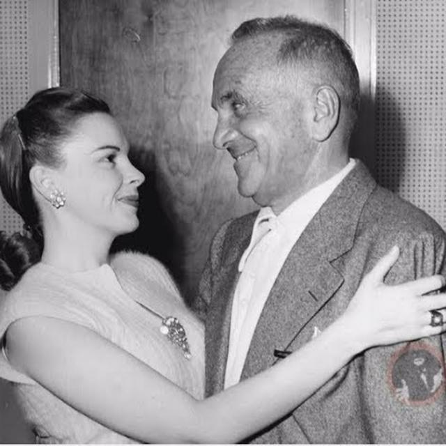 Bing Crosby Podcast 1948-09-29 Guest Claudette Colbert, Al Jolson 1948-09-30 Guest Judy Garland, and Gordon MacRae's Railroad Hour 1948-10-04 (001) Guest Dinah Shore in Good News - podcast episode cover