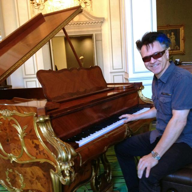 Lawrence Gowan the key man in Styx - podcast episode cover