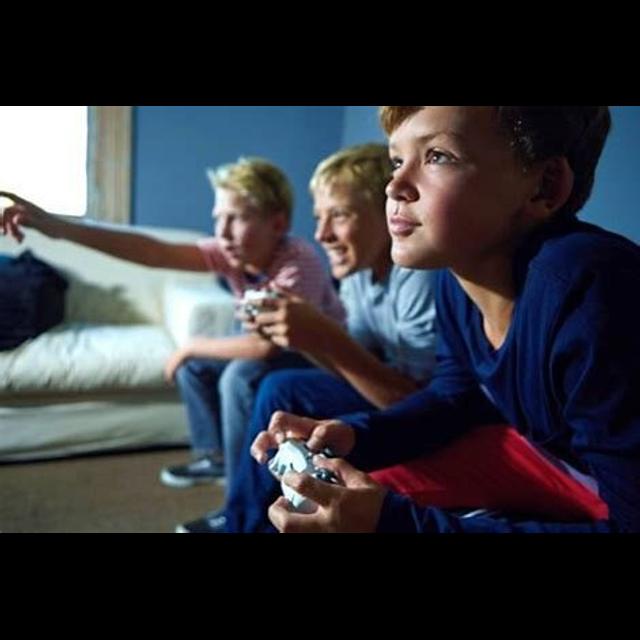 081 - Teaching Growth Mindset Through Gaming - podcast episode cover