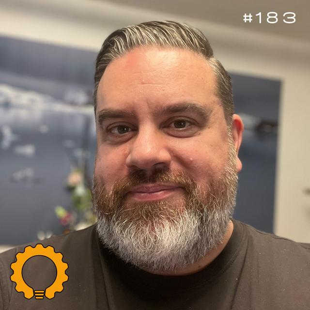 #183 Event-Sourcing: Die intelligente Datenarchitektur mit semantischer Historie – mit Golo Roden - podcast episode cover