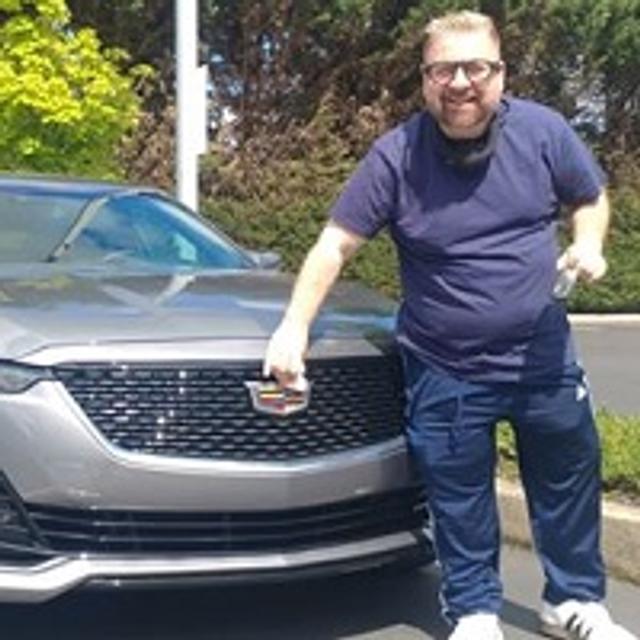 OnStar Teams With The Department Of Veterans Affairs, And ALPINA Introduces It's First SUV In The American Market - 8-22-2020 - podcast episode cover
