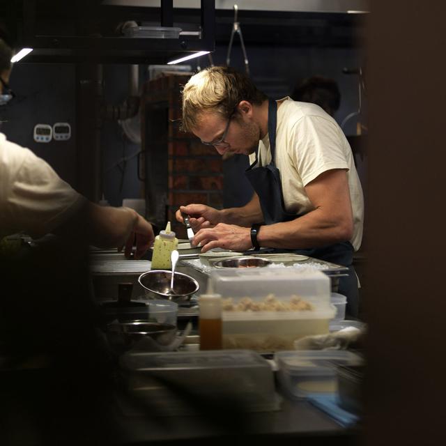 11: Inua's Thomas Frebel — a top chef in a city of stars - podcast episode cover