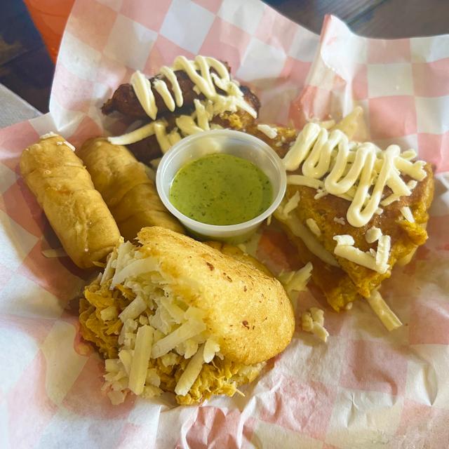 Amaizing Arepas Bar - podcast episode cover