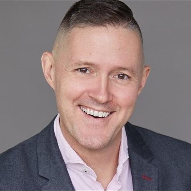871: Keeping in Stride in a High-Pressure Economy | Jared Poff, CFO, Designer Brands - podcast episode cover