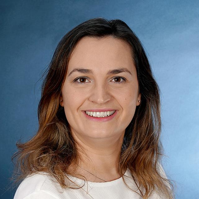 228 - AI & Coaching Series: Towards Integrating AI Coaching with Cristina Muhl - podcast episode cover