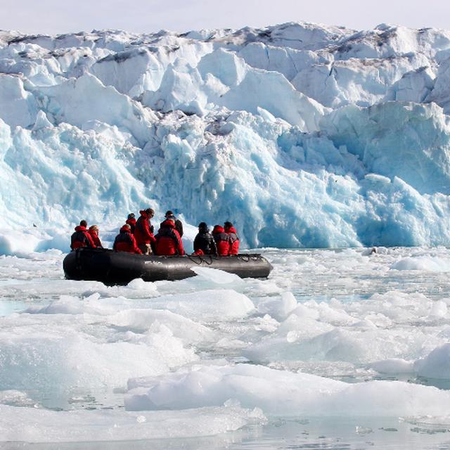 It’s a whale of a problem: Can we lower the volume from Arctic ships? - podcast episode cover