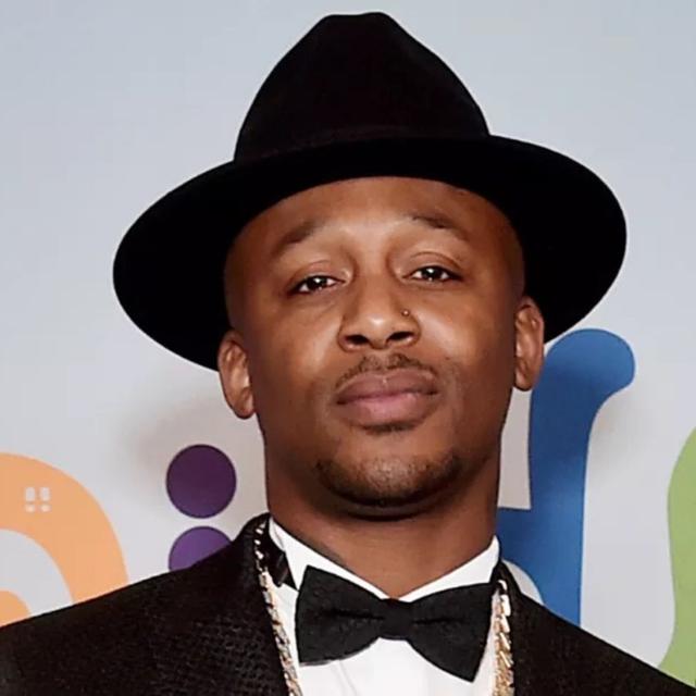 Darnell Lamont Walker, Emmy-Nominated Writer and His Journey as a Death Doula - podcast episode cover