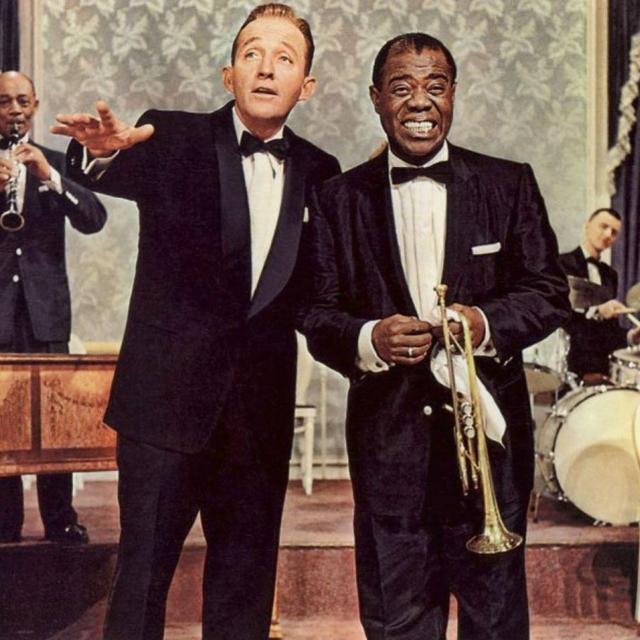 Bing Crosby Podcast 1950-01-25 (019) Guests Louis Armstrong and Jack Teagarden and Bing Crosby Show 1945-01-25 Kraft Music Hall - Guests The Andrew Sisters - podcast episode cover