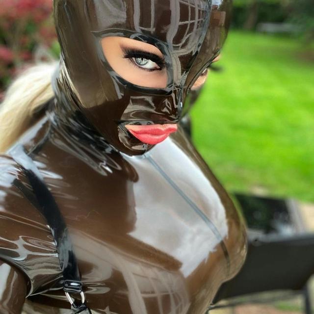 Latex Model Kitty Malone - podcast episode cover
