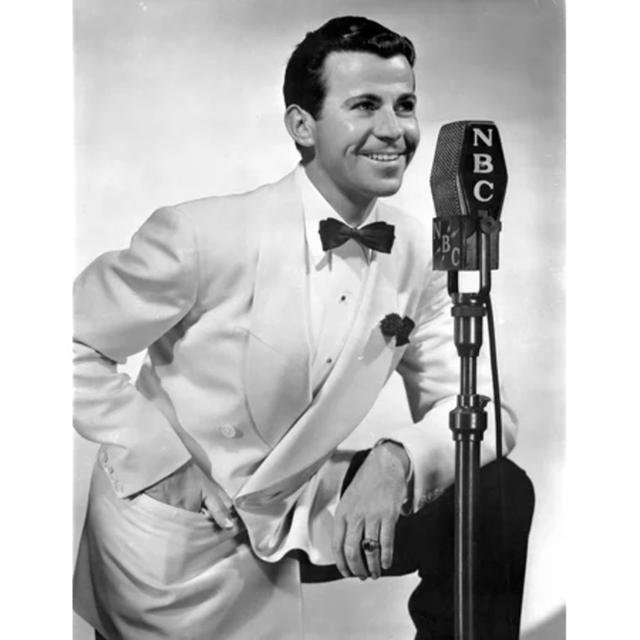 Dennis Day Show (003) 1954-10-03 Guests - Patty Andrews and Race Gentry - podcast episode cover