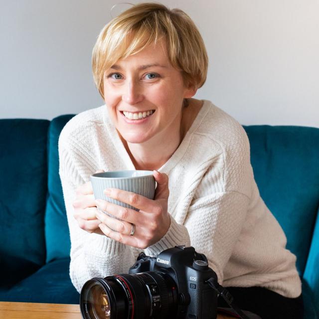 Pay It Forward with Sarah White - podcast episode cover