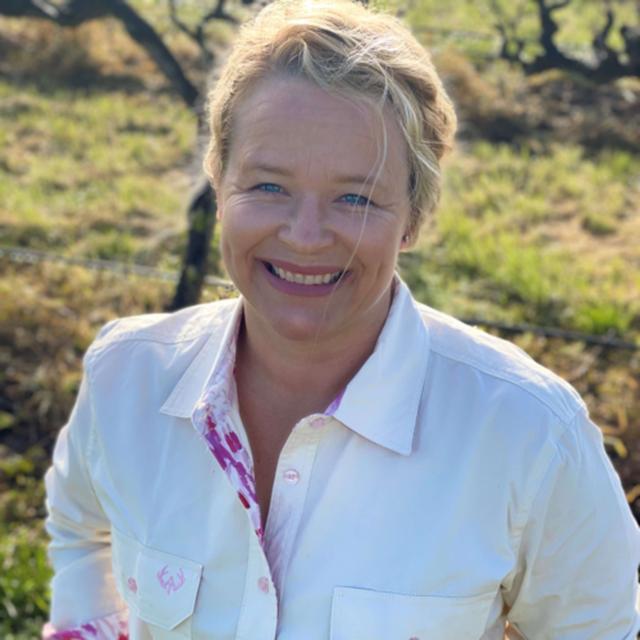 70: HoA "Building on tradition, my way" with Corrina Wright - podcast episode cover