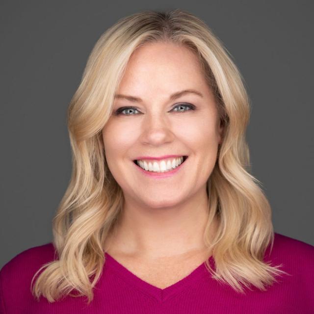 985: A World Where Everything is Negotiable |  Sarah Alper, CFO, Pactum AI - podcast episode cover