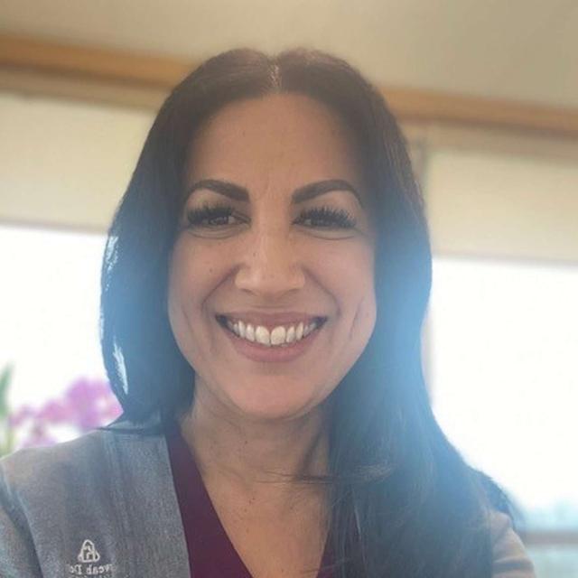 NICU Nurse Manager, Felicia Torres Vaughn - podcast episode cover