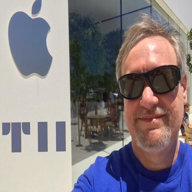 Tii 0469 - iOS 12 Betas 11 and 12 plus Apple Event Preview - podcast episode cover