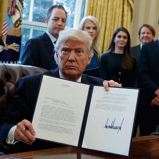 Trumps USA: I ideologisk forstand tager Trump et opgør med USA som et åbent land - podcast episode cover