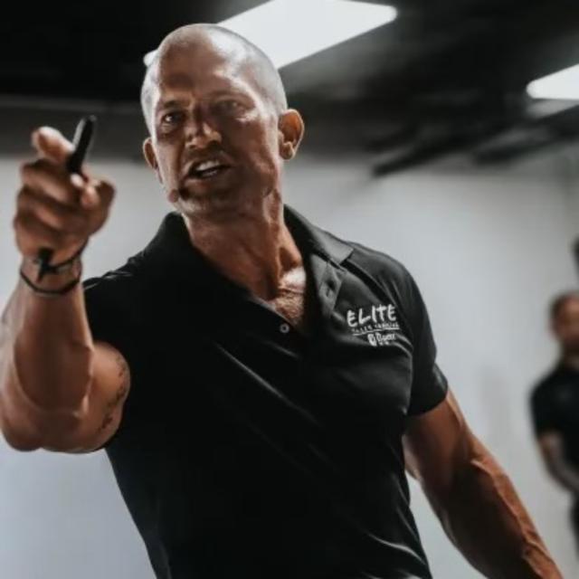 RIP Sales Trainers | Andy Elliott’s AI is the Future of Closing - podcast episode cover