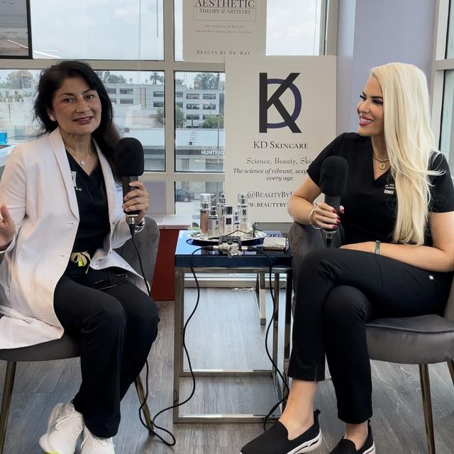560: Aging Beautifully with a Healthy Smile with Dr. Vetsyman - podcast episode cover