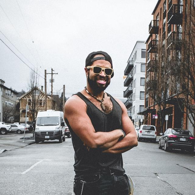 EP 126: Devin Dabney — Getting Uncomfortable, How Climbing Saved His Life, and How Competition Makes Us Better - podcast episode cover