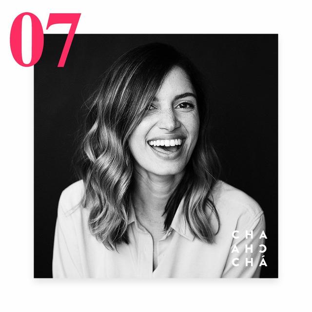 E07 - Cambiando de carrera en diseño con Alex Estrada - podcast episode cover