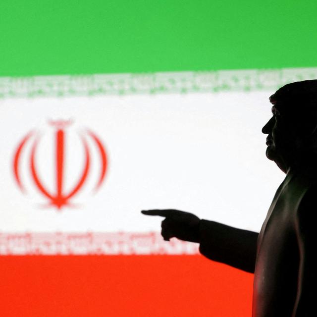 Two-week Iran deadline, Putin, LA Lakers and immigration - podcast episode cover