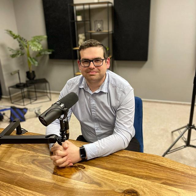 114: Když architekti nepřemýšlí long-term / Filip Eckstein, Head of Architecture, ComAp - podcast episode cover
