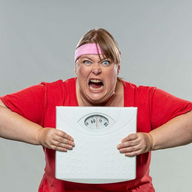 Why Losing the Last 5 Pounds Feels Impossible (And How to Outsmart It) - podcast episode cover