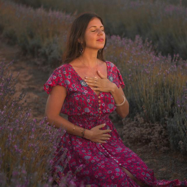 Loving your Shadow, Sanity in the City & The Empath/Gut Issues/Solar Plexus Link with Caroline - podcast episode cover