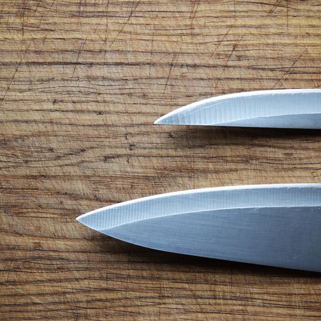Episode 336: Never Touch Another Man's Knives - podcast episode cover