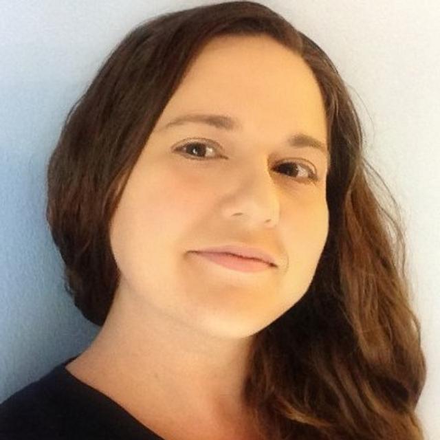 Avoiding Amazon Account Suspensions: Bundles, Variations, and AI Compliance with Leah McHugh - podcast episode cover