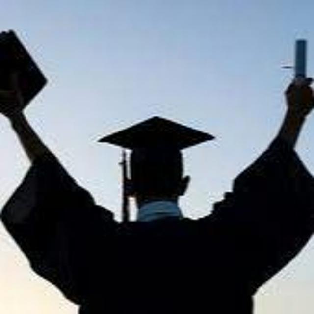 RLS 683 - Graduation Failures And Pick Of The Week - podcast episode cover