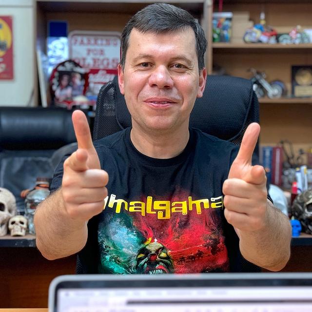 Мировой тур группы AMALGAMA. О том, как это было, рассказывает лидер группы, вокалист Влад Ивойлов. - podcast episode cover