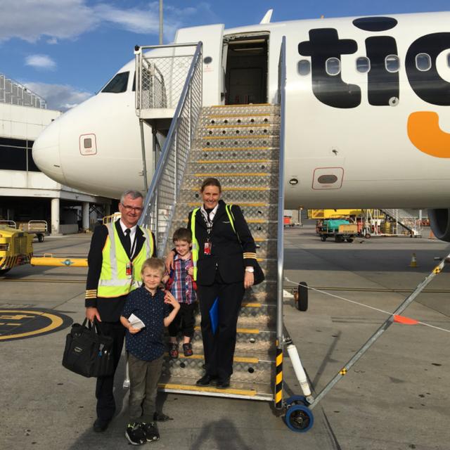 How to travel with kids - podcast episode cover