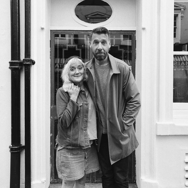 S06E01 - Sophie Thompson - podcast episode cover