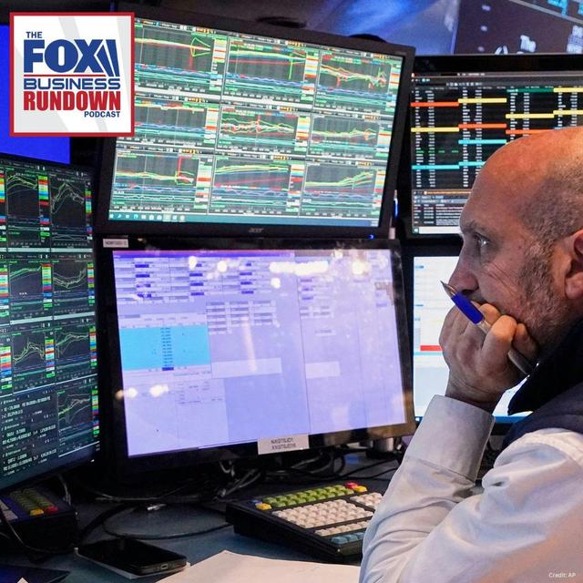 Business Rundown: Trump's New Tariff Threats & What Happened In The Bond Market - podcast episode cover