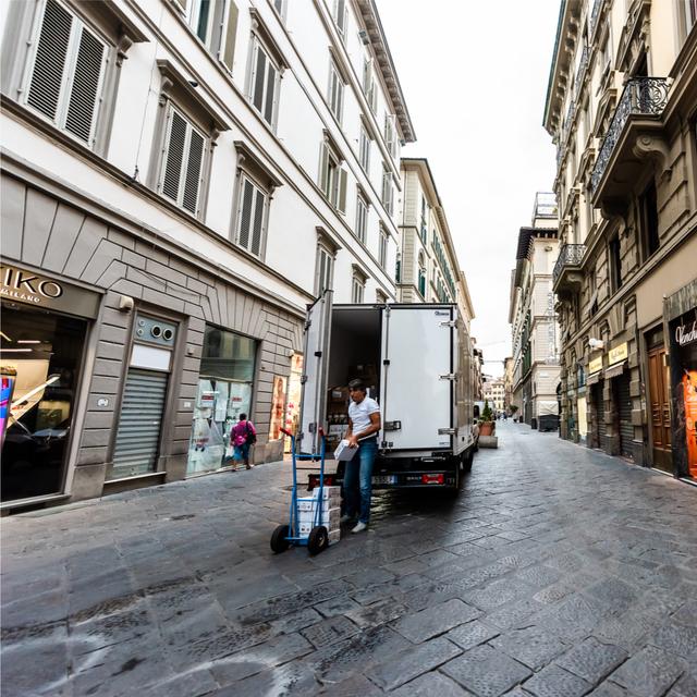 A Deep Dive Into the Current Logistical Challenges in Food - podcast episode cover