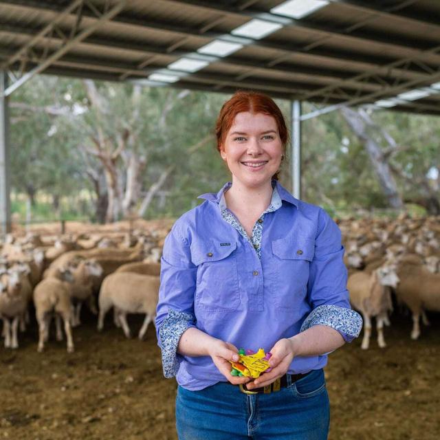 "It's not a risk, it's an adventure" we're at evokeAG. with Future Young Leader Natalie Bell - podcast episode cover