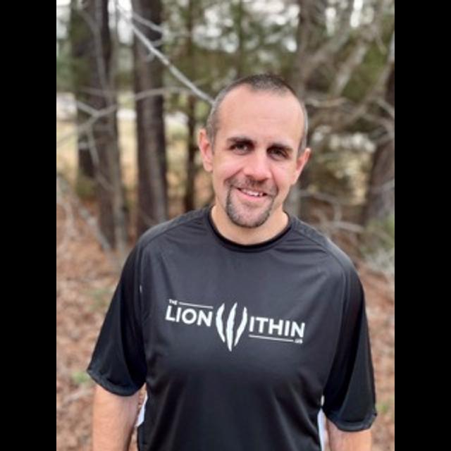 Contentment, Healthy Ambition, and Chasing Dreams with Chris Grainger, Founder of Lion Within - podcast episode cover