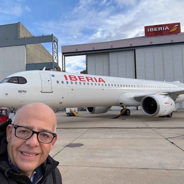 264 -  Chris Sloan Reports on the A321 XLR Inaugural Flight - podcast episode cover
