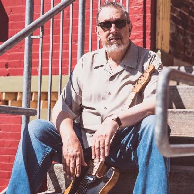 David Bromberg plus Kingfish - podcast episode cover