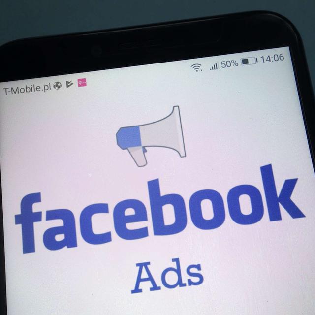 Facebook Ads I: Strategy, Funnels, Campaigns, Targeting - podcast episode cover